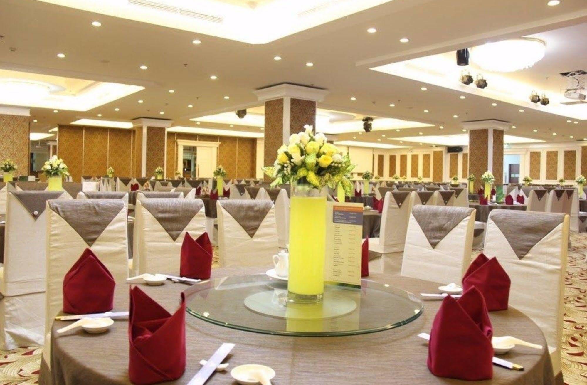 Petro Hotel Vung Tau Buitenkant foto